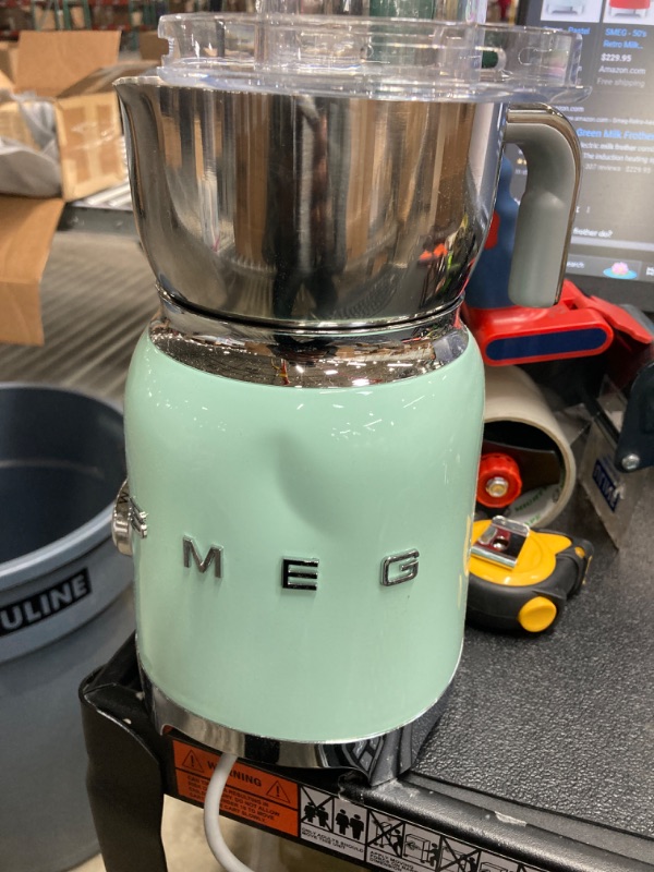 Photo 2 of Smeg Pastel Green Milk Frother MFF11PGUS