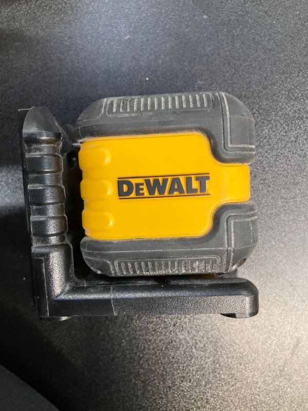 Photo 2 of DEWALT Laser Level, Green Cross, 55-Foot (DW08802CG)
