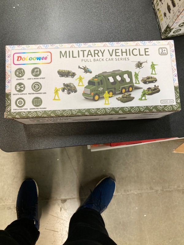 Photo 2 of Doloowee 14 in 1 Green Military Truck Toys, Army Tanks Set with Soldier Men, Army Men Toys, Military Truck Toy with Lights and Sounds, Gifts for Toddler Kids Boys Ages 3+ 14 in 1 Military Trucks