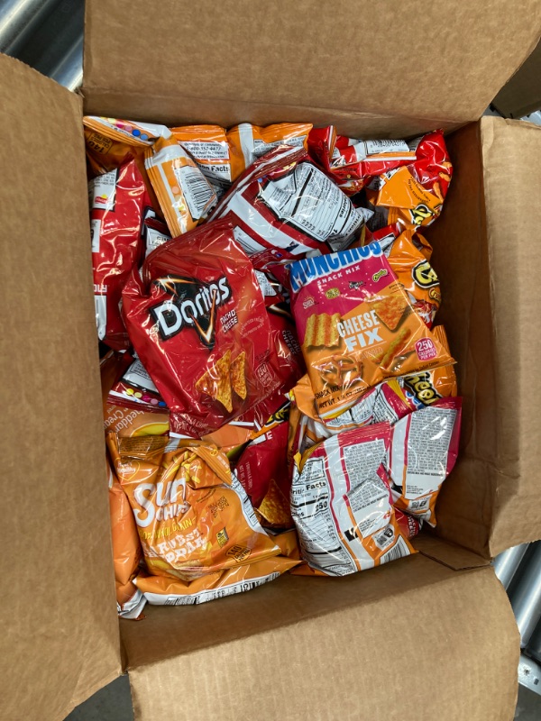 Photo 2 of Frito Lay, Cheesy Mix 6 Flavor Variety Pack, Single Serve Bags (40 Pack), Doritos, Cheetos, Lay's, Munchies, SunChips exp 16/jul/2024