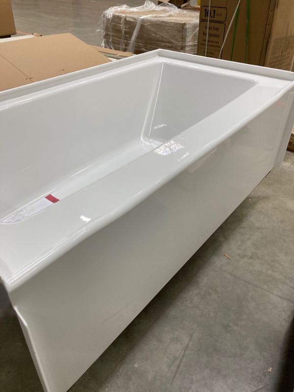 Photo 1 of Delta Classic 500 60 in. x 32 in. Soaking Bathtub with Left Drain in High Gloss White