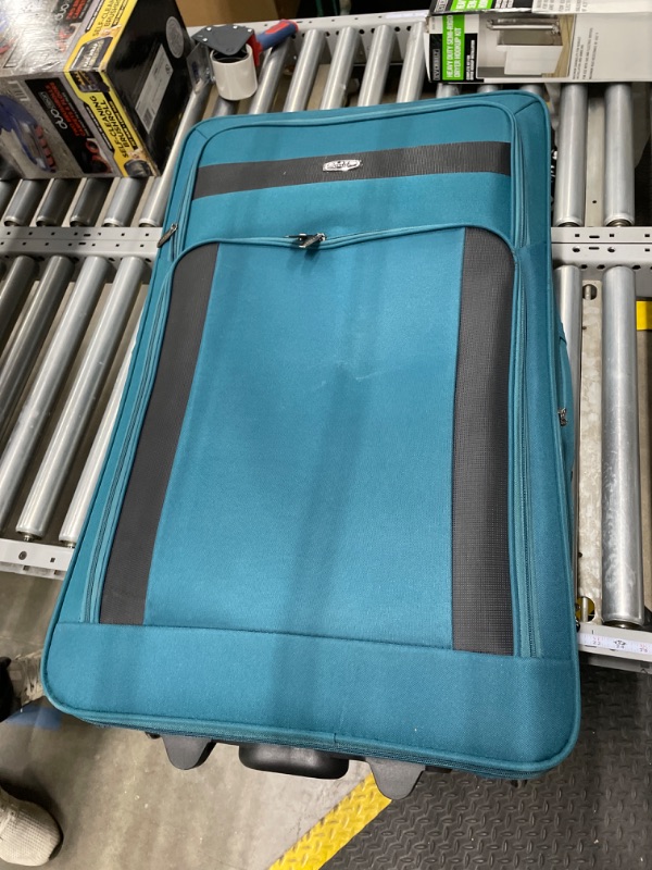 Photo 2 of Elite Luggage Cedar 4-Piece Softside Lightweight Rolling Luggage Set, Teal Green