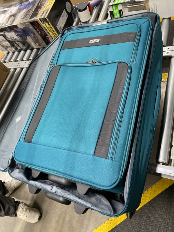 Photo 3 of Elite Luggage Cedar 4-Piece Softside Lightweight Rolling Luggage Set, Teal Green