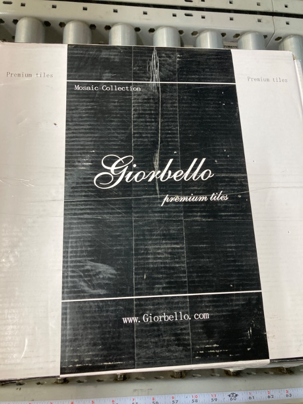 Photo 2 of GIORBELLO PREMIUM TILES 4X 12 5SHEETS/15PCS/ 5FT2 (3 PACKS)