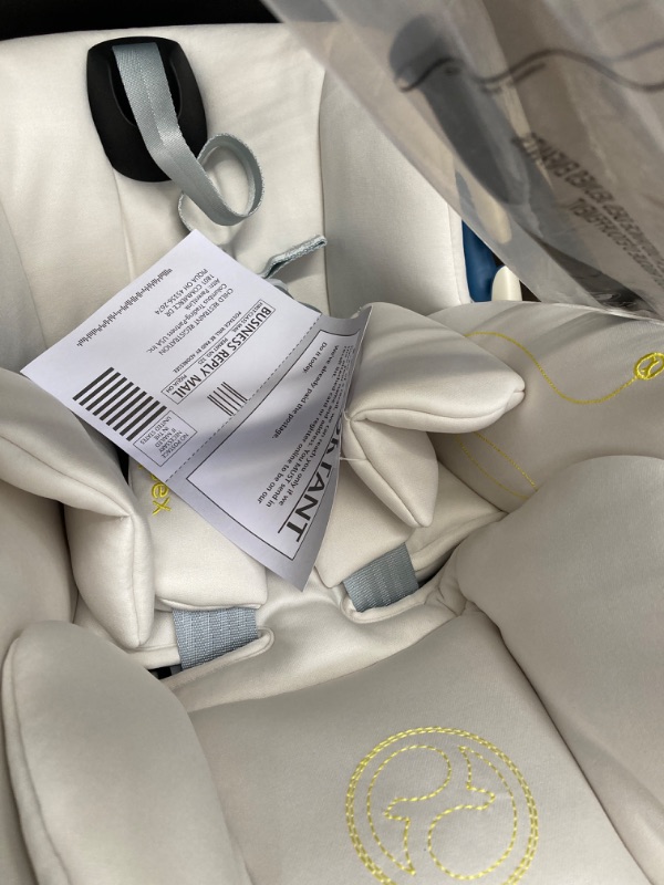 Photo 4 of Cybex Cloud G Comfort Extend Infant Car Seat with Anti-Rebound Base, Linear Side Impact Protection, Latch Install, Ergonomic Full Recline, Extended Leg Rest, Seashell Beige