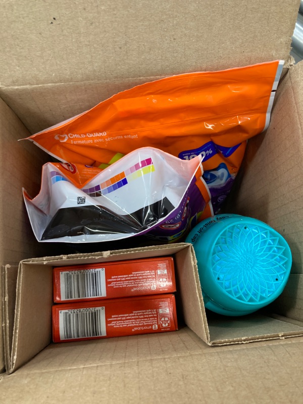 Photo 1 of Tide Pods Laundry Detergent, Spring Meadow, 35 Count 35 Count (Pack of 1)
Unstopables Beads Fresh
Bounce Fabric Softener Dryer Sheets, Outdoor Fresh Scent, 34 Count 34 Count (Pack of 1)