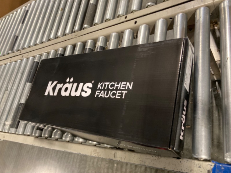 Photo 2 of *** NOT FUNCTIONAL**** SELLING AS PARTS***
Kraus KSF-1610SFS Bolden Touchless Sensor Commercial Pull-Down Single Handle 18-Inch Kitchen Faucet, Spot Free Stainless Steel Touchless Faucet Spot Free Stainless Steel