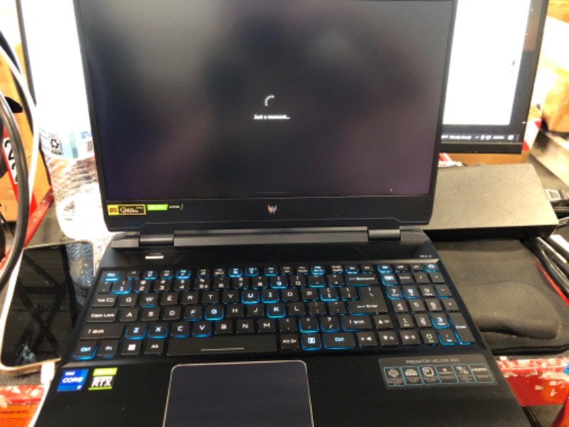 Photo 5 of **DEAD PIXELS** acer Predator Helios 300 15.6" 2K QHD 240Hz Gaming Laptop (Intel i7-12700H 14-Core, 32GB DDR5, 1TB PCIe SSD, GeForce RTX 3070 Ti 8GB, RGB Backlit KYB, Thunderbolt 4, WiFi 6E, Win11Home) w/Hub 32GB RAM|1TB SSD Win11H