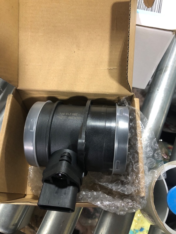 Photo 1 of NewYall Mass Air Flow MAF Sensor