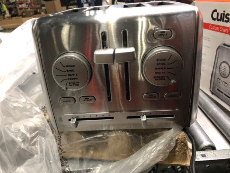 Photo 3 of **FOR PARTS**Cuisinart CPT-640P1 4-Slice Custom Select Toaster, Stainless Steel 4 Slice Toaster