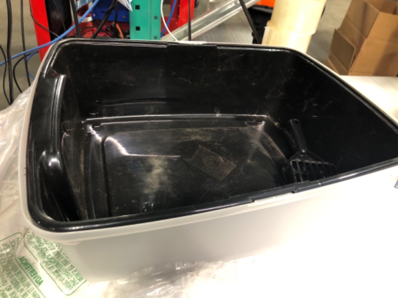 Photo 3 of ***very dirty and used*** IRIS USA Large Open Top Cat Litter Tray with Scoop and Scatter Shield, Sturdy Easy to Clean Open Air Kitty Litter Pan with Tall Spray and Scatter Shield, Black Open Top - Black