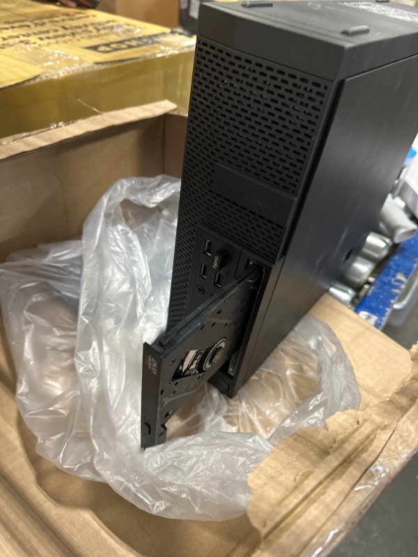 Photo 7 of Dell Optiplex 9020 Small Form Factor Desktop with Intel Core i7-4770 Upto 3.9GHz, HD Graphics 4600 4K Support, 32GB RAM, 1TB SSD, DisplayPort, HDMI, Wi-Fi, Bluetooth - Windows 10 Pro (Renewed) Intel Core i7-4770 | No Optical