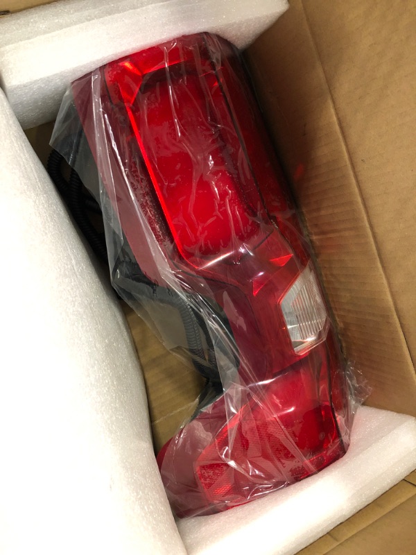 Photo 2 of Dasbecan LED Tail Light Assembly Compatible With Chevy Silverado 1500 2019-2022 Replaces# 84678149 Right Passenger Rear Lamps (w/Bulbs ? Harness)