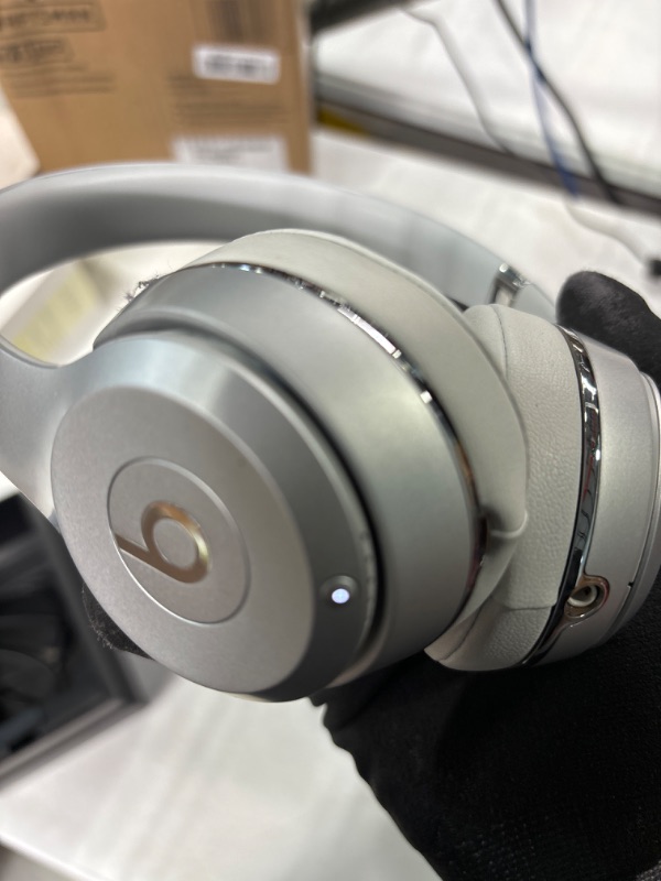 Photo 2 of 
Beats Solo3 Wireless On-Ear Headphones - Apple W1 Headphone Chip, Class 1 Bluetooth, 40 Hours of Listening Time, Built-in Microphone - Silver
Color:Silver