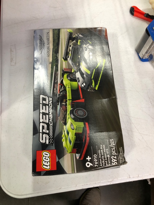 Photo 2 of LEGO Speed Champions Aston Martin Valkyrie AMR Pro & Vantage GT3 2 76910 Race Car Toys, Collectible Cars Models Set, 2022 Collection