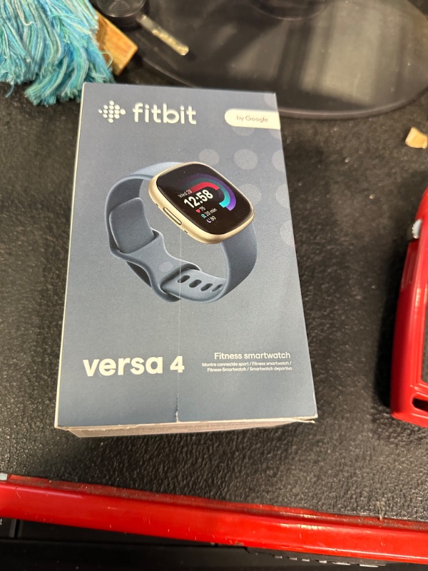 Photo 3 of Versa 4 Fitness Smartwatch