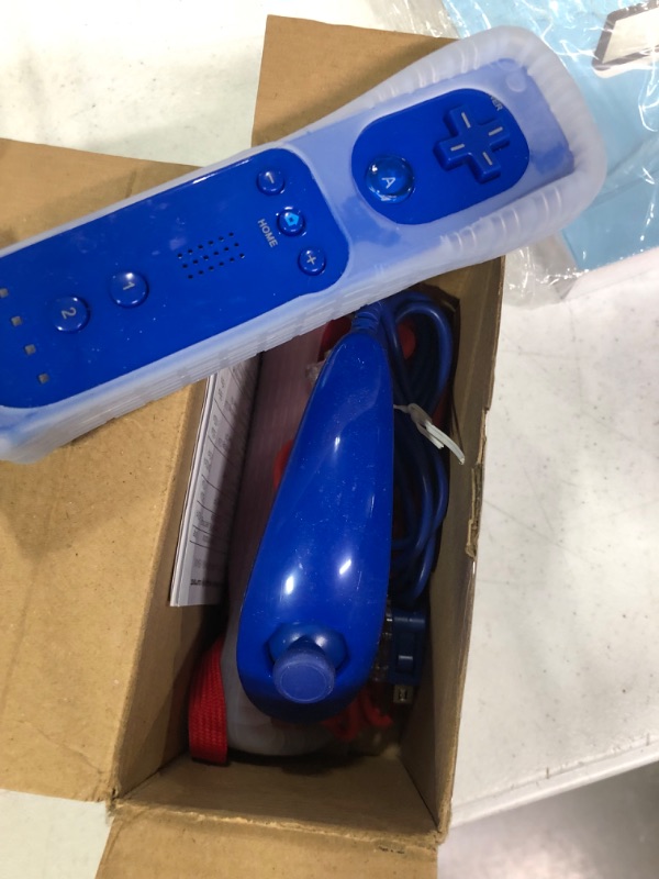 Photo 3 of JTao-tec Wii Nunchuck Remote Controller 2 Packs Wii remote Controller and Wii Nunchuck for Wii and Wii U Console water green +water blue