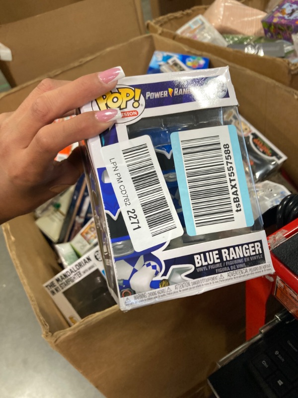 Photo 1 of Funko Pop! TV: Mighty Morphin Power Rangers 30th Anniversary - Blue Ranger