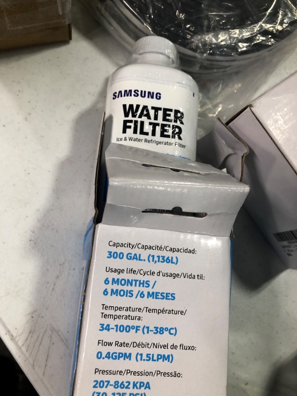 Photo 1 of SAMSUNG Genuine Filter for Refrigerator Water and Ice, Carbon Block Filtration, Reduces 99% of Harmful Contaminants for Clean, Clear Drinking Water, 6-Month Life, HAF-QIN/EXP, 1 Pack