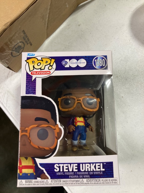 Photo 3 of Funko Pop! TV: WB 100 - Family Matters, Steve Urkel with Chase (Styles May Vary)