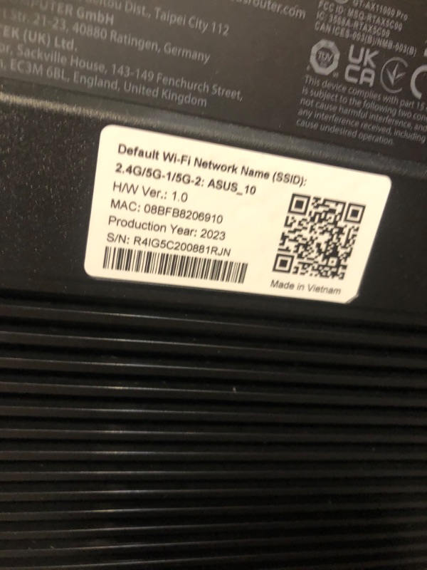 Photo 7 of ASUS ROG Rapture GT-AX11000 Pro Tri-Band WiFi 6 Extendable Gaming Router, 10G & 2.5G Ports, ASUS RangeBoost Plus, Triple-Level Game Acceleration, Subscription-Free Network Security, AiMesh Compatible AX11000 | WiFi 6 | 10G Port