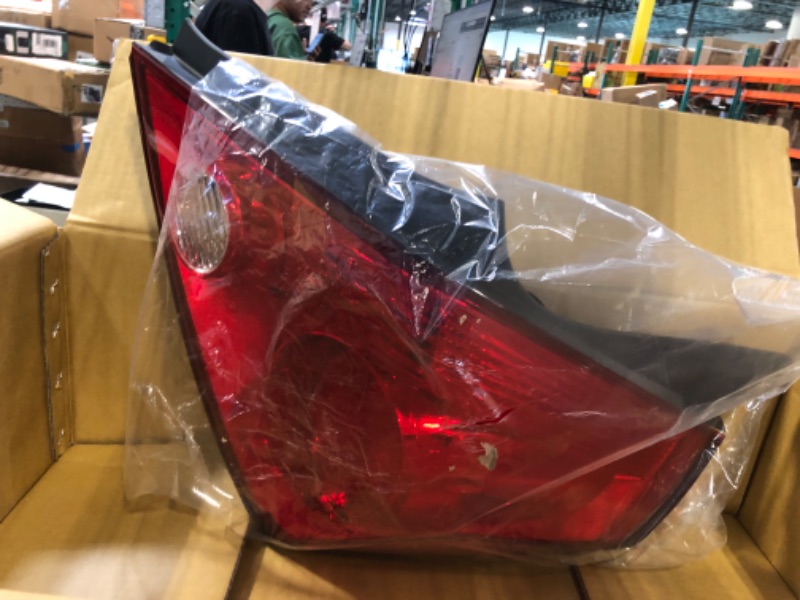 Photo 5 of DEPO 315-1963R-AS Replacement Passenger Side Tail Light Assembly (This product is an aftermarket product. It is not created or sold by the OE car company) Passenger Side (RH)