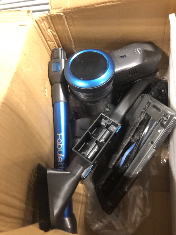 Photo 3 of ***MAIN NOZZLE DAMAGED//SOLD AS PARTS*** 
FABULETTA Cordless Vacuum Cleaner for Home, 30Kpa Stick Vacuum with 45Min Detachable Battery, 400W Brushless Motor, 6 in 1 Lightweight Vacuum for Hardwood Floors and Carpet Pet Hair 
