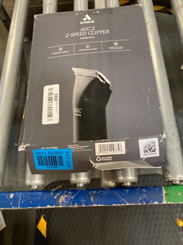 Photo 2 of Andis 24675 ProClip 2-Speed Detachable Blade Clipper – Runs Cool & Quiet, Designed with Two-Speed Rotary Motor & Shatter-Proof Housing - For All Coats & Breeds - 120 Volts, Black