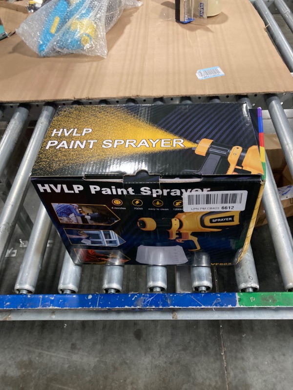 Photo 2 of **** NOT FUNCTIONAL**SELLING AS PARTS***VONFORN Paint Sprayer, 700W HVLP Spray Gun with Cleaning & Blowing Joints, 4 Nozzles and 3 Patterns, Easy to Clean, for Furniture, Cabinets, Fence, Walls, Door, Garden Chairs etc. VF803