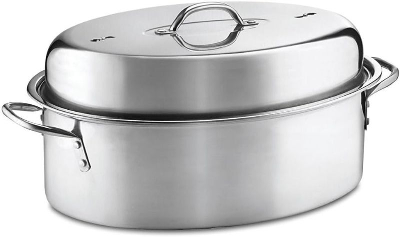 Photo 1 of  Cajun Oval Aluminum Roaster 15, Silver 15"