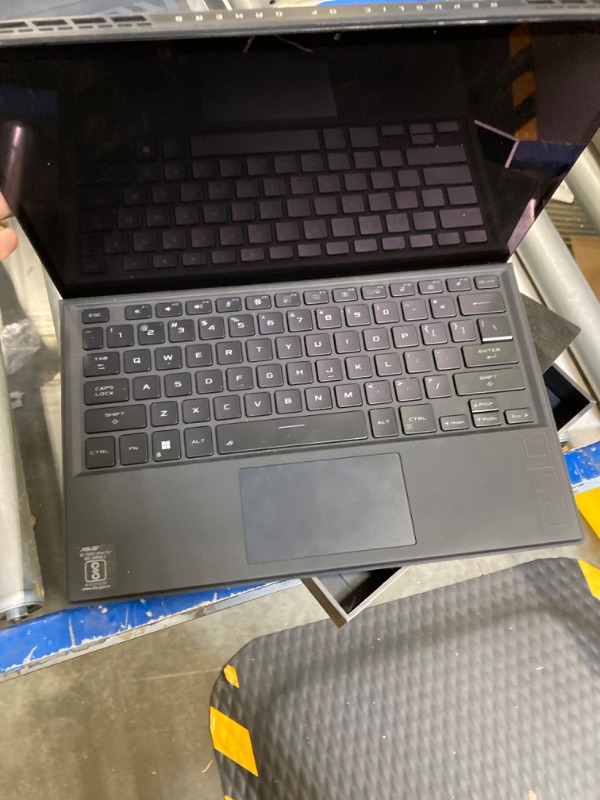 Photo 12 of *PARTS ONLY** ASUS ROG Flow Z13 (2023) Gaming Laptop Tablet,12th Gen i9-12900H, RTX 3050 Ti, GeForce RTX 4050, Intel Core i9-13900H, 16GB LPDDR5, 1TB PCIe SSD, Wi-Fi 6E, Windows 11, GZ301VU-DS94,Black