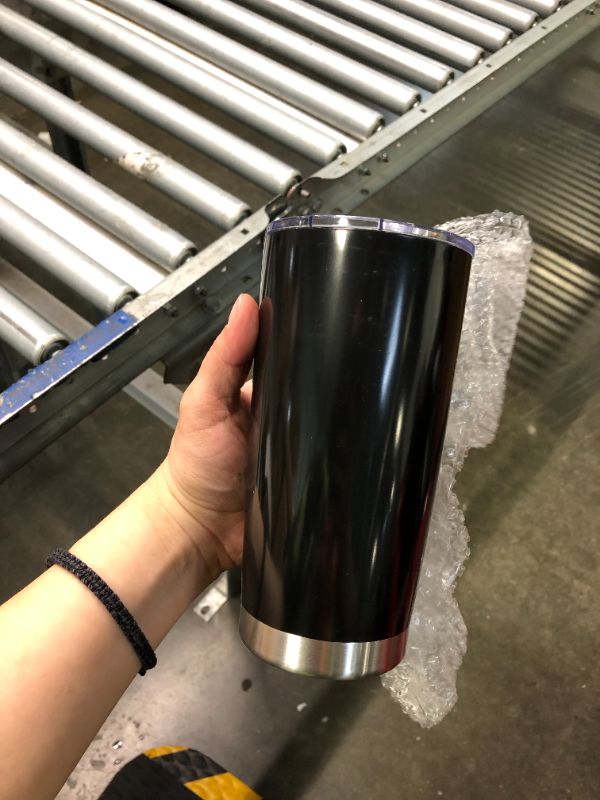 Photo 1 of 20oz Thermal insulation vacuum Cup Cup waist type vehicle-borne Cup with lid Cup BLACK 20oz