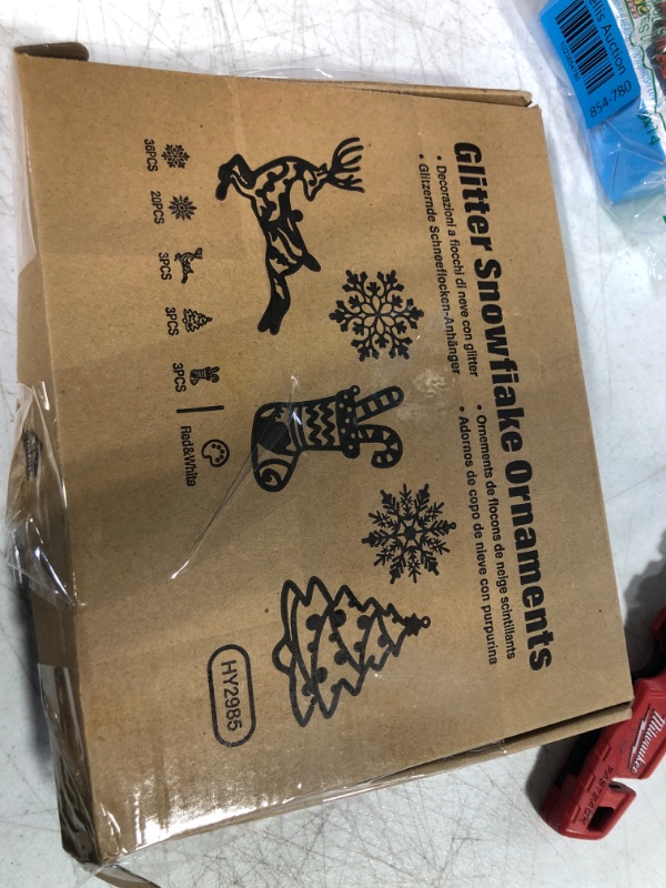 Photo 1 of 65Pcs Christmas White Red Snowflake Ornaments, Plastic Glitter Snow Elk Flakes Ornaments for Christmas Tree Decorations Size Varies Craft Snowflakes Home Party Decorations Supplies style 3
