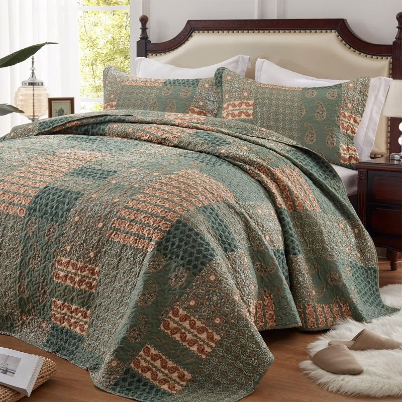 Photo 1 of 3 Pieces California King Size Quilt Set Olive Green Oversized 120x120 Inch Bedspread Coverlet Lightweight Microfiber Paisley Bed Cover for All Seasons (1 Quilt, 2 Pillow Shams)