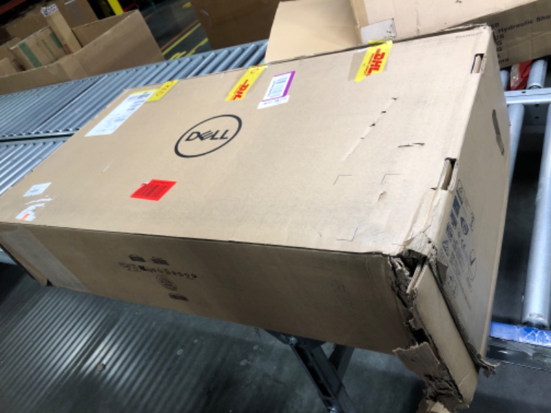 Photo 1 of Dell 34 Curved Video Conferencing Monitor - P3424WEB
Diagonal Size
34"
Resolution / Refresh Rate
WQHD 3440 x 1440 at 60 Hz?
Panel Technology
IPS?
Adjustability
Height
Ports
1x HDMI (HDCP 2.2)
1x DP 1.2 (HDCP 2.2)
Cables
1x Power cable
1x DP-to-DP cable (1