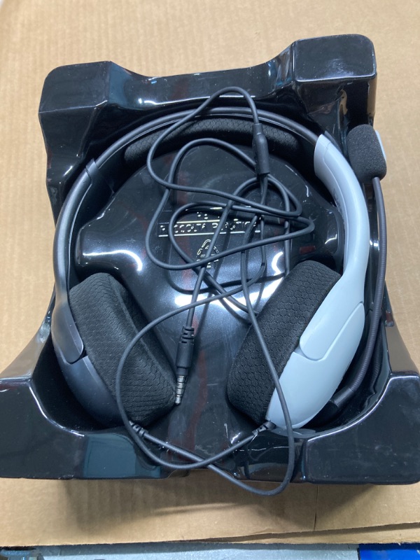 Photo 4 of PDP Gaming AIRLITE Stereo Headset with Mic for Nintendo Switch/Switch Lite/OLED - Wired Power Noise Cancelling Microphone, Lightweight, Soft Comfort On Ear Headphones (Black & White)