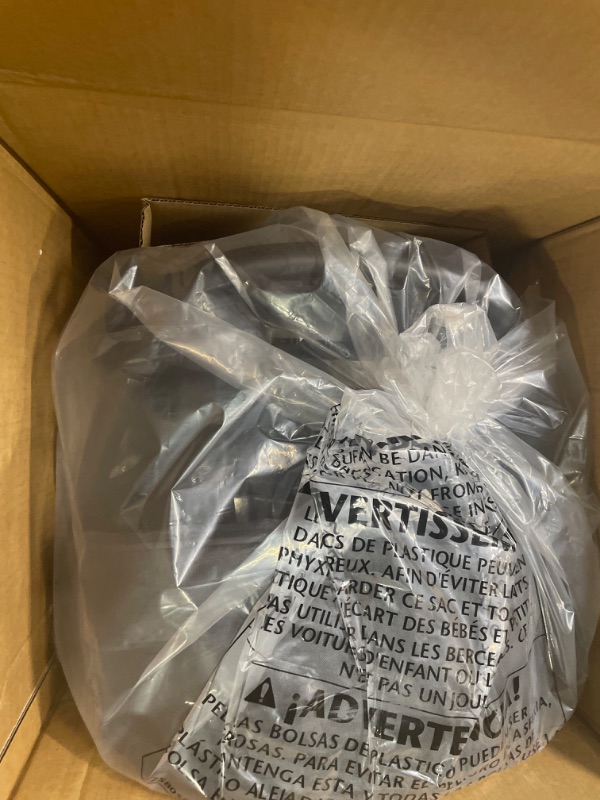 Photo 2 of Evenflo LiteMax DLX Infant Car Seat with FreeFlow Fabric, SafeZone and Load Leg Base
***Factory sealed***I opened box to take pictures. Brand new item
