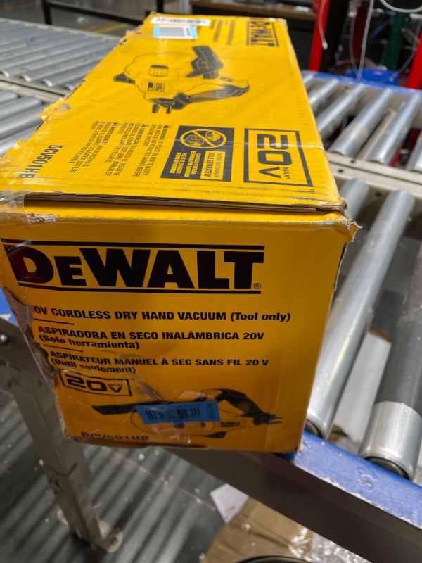 Photo 1 of DEWALT 20V Vacuum, Cordless Handheld Vacuum, HEPA, Battery Not Included (DCV501HB)

