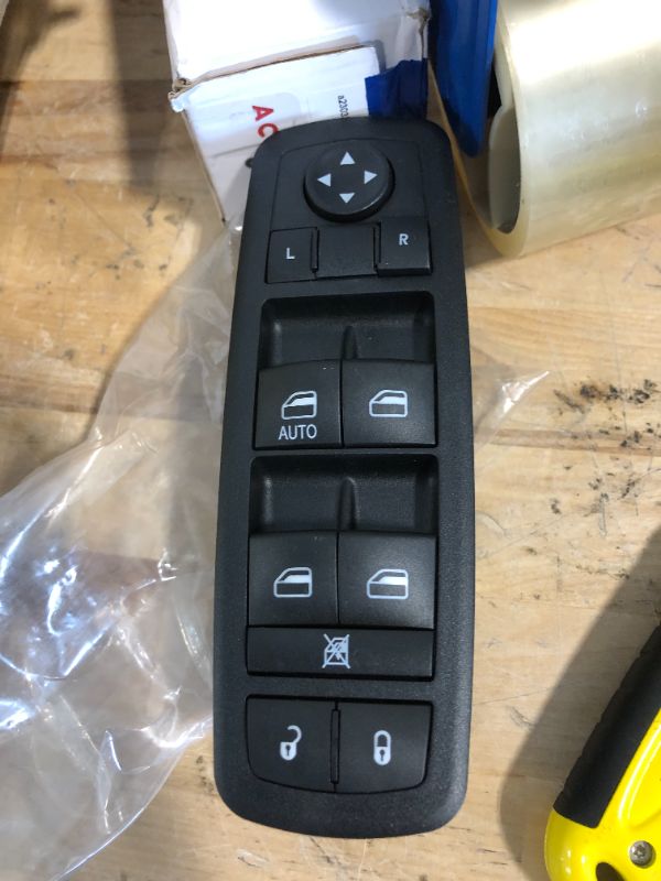 Photo 4 of *SIMILAR ITEM*1pc Power Door Window Control Switch Front Rear Left Driver Or Right Passenger Side Black with 6 Buttons 14896786 DWS1354 14-Prong