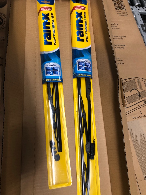 Photo 2 of Rain-X 820145 WeatherBeater All-Season OEM Quality Conventional Windshield Wiper Blade - 26" and 18" (Combo Pack) 26" and 18" Combo