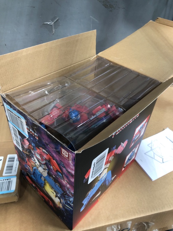 Photo 1 of Numskull Optimus Prime Figure 11'' 28cm Limited Edition Collectible Replica Statue - Official Transformers Merchandise - Action Movies & TV Figurine