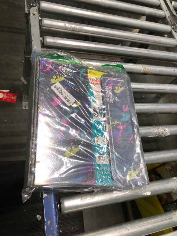 Photo 2 of Trapper Keeper Binder, Retro Design, 1 Inch Binder Includes 2 Folders and Extra Pocket, Metal Rings and Spring Clip, Secure Storage, Paint Splatter, Mead School Supplies (260038FO-ECM)