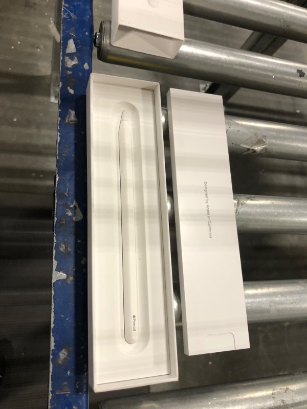 Photo 3 of Apple Pencil (2nd Generation)