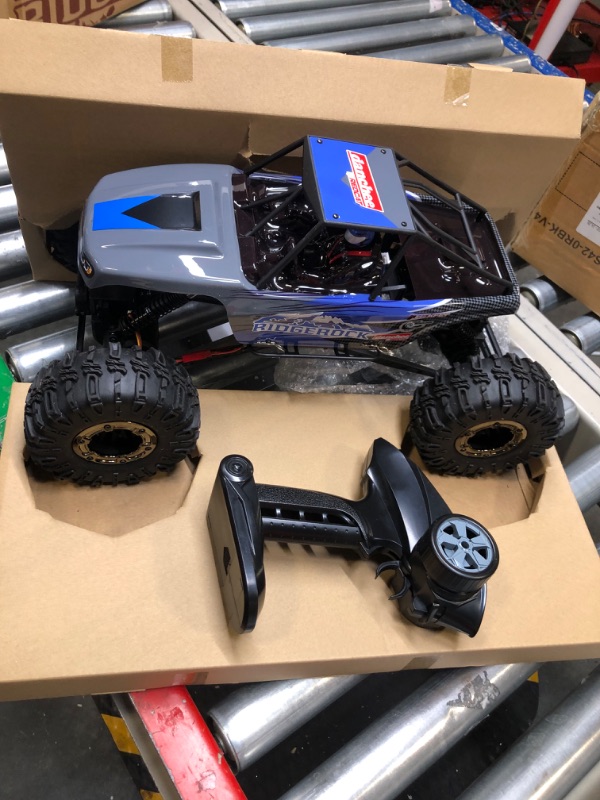 Photo 4 of DANCHEE RidgeRock - 4WD Electric Rock Crawler - 1/10 Scale - RTR , Blue