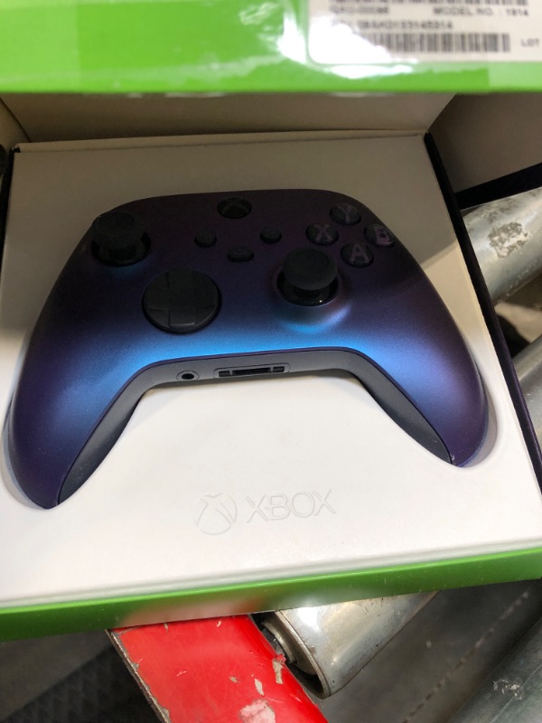 Photo 2 of Xbox Wireless Controller – Stellar Shift Special Edition Series X|S, One, and Windows Devices Lavander & Dark Purple