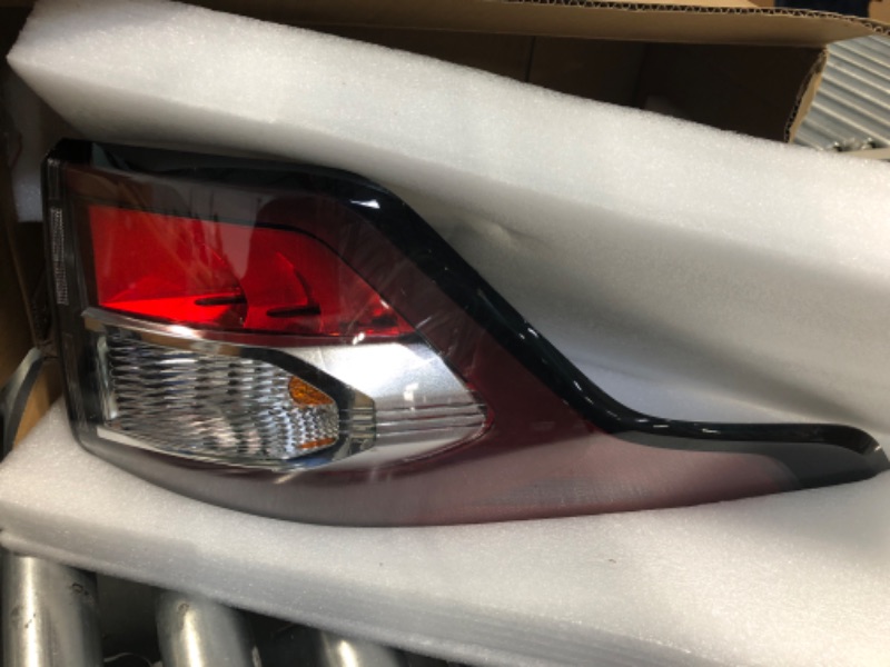 Photo 1 of MZORANGE Outer Tail Light Blub Brake Rear Lamp Stop Indicator Light For Ford Escape Kuga 2017 2018 2019 With side lights (Left Driver Side)