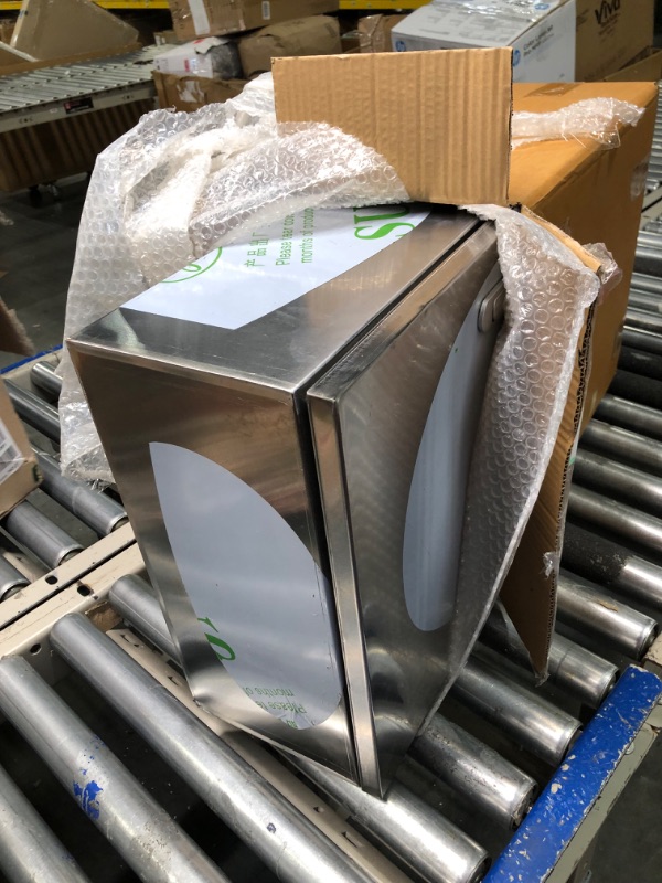 Photo 3 of 304 Stainless Steel Electrical Enclosure Box20 x 16 x 8'', NEMA4X IP66 Outdoor Electrical Box Stainless Steel Junction Box, General Electric Project Box with Lock and Mounting Plate. (20 * 16 * 8'') 20'' x 16'' x 8'' /Metallic color