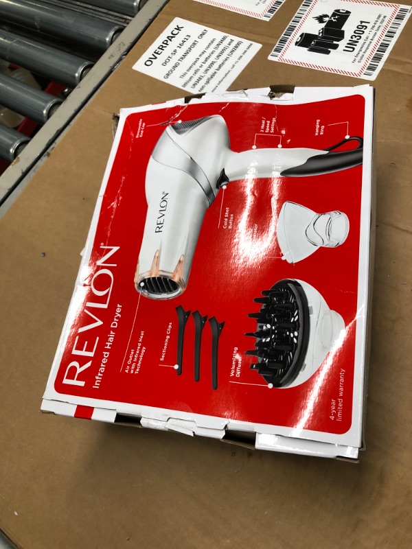 Photo 1 of ***USED*** REVLON Infrared Hair Dryer | 1875 Watts of Maximum Shine, Softness and Control, (White) 1.0 Infrared (White)