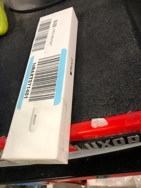 Photo 1 of Apple Pencil (2nd Generation)