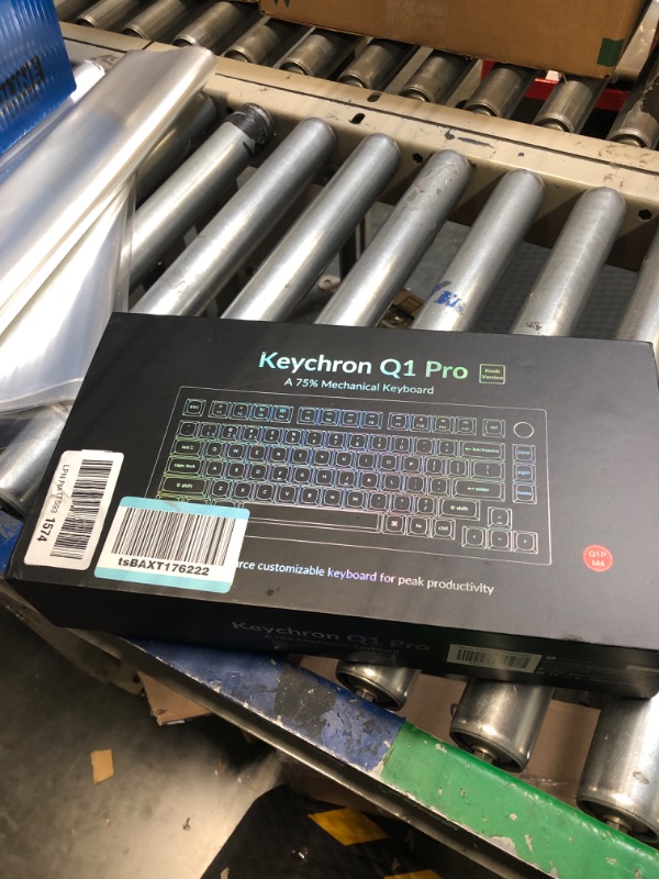 Photo 2 of Keychron Q1 Pro Wireless Custom Mechanical Keyboard, QMK/VIA Programmable Full Aluminum 75% Layout Bluetooth/Wired RGB with Hot-swappable Keychron K Pro Red Switch Compatible with Mac Windows Linux Hot-swap Keychron K Pro Red Switch